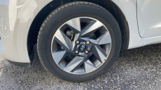 Hyundai i10 1.0 Advance 5dr Petrol Hatchback